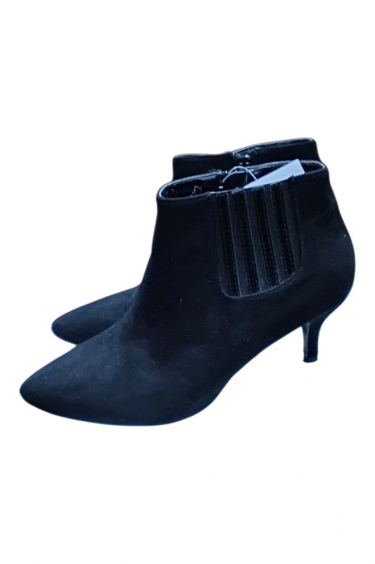 7529 Stephan Black ankle boots