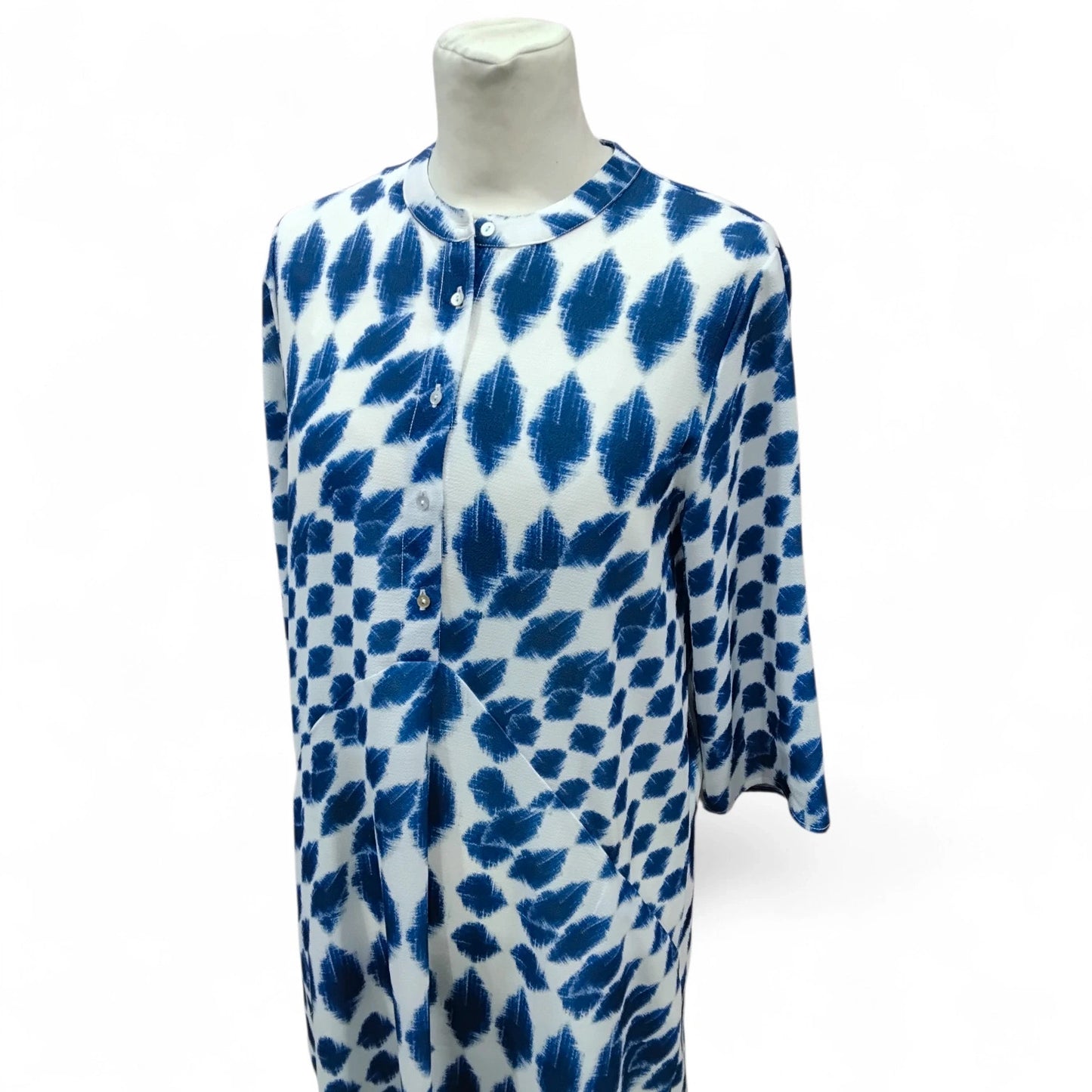 7883 La Fee Maraboutee dress