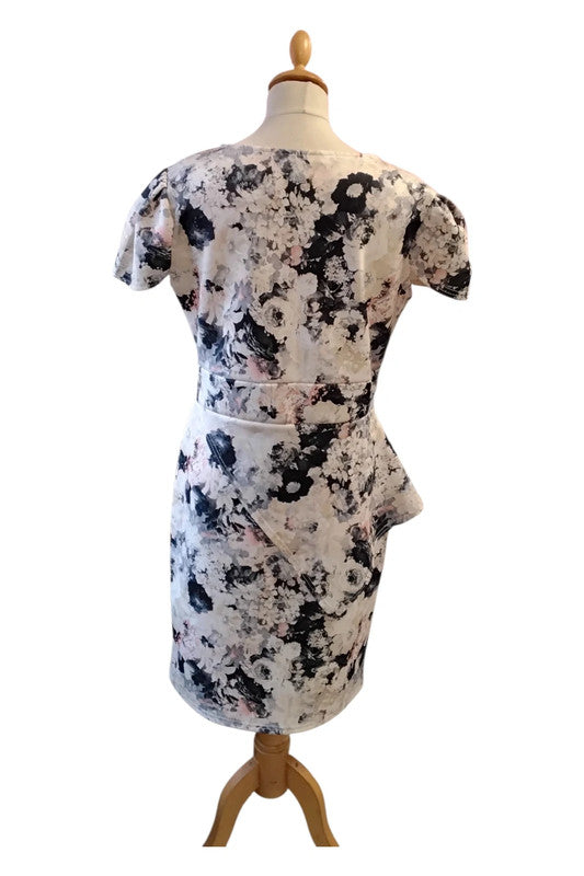 8793MG Miss Look Cream Floral print dress