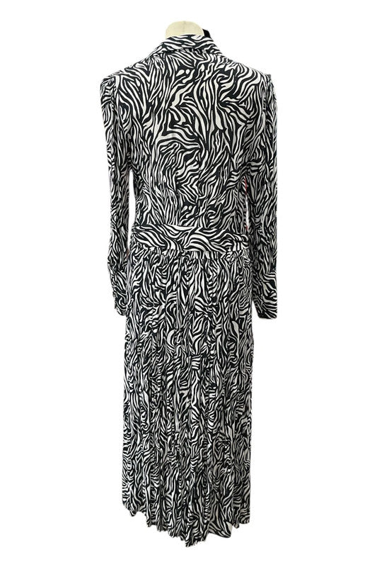 Zara Dress Black and white print maxi Sz M 9474CC
