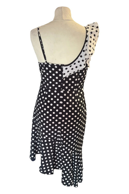 PrettyLittleThing dress black and white Size 10 8193NN