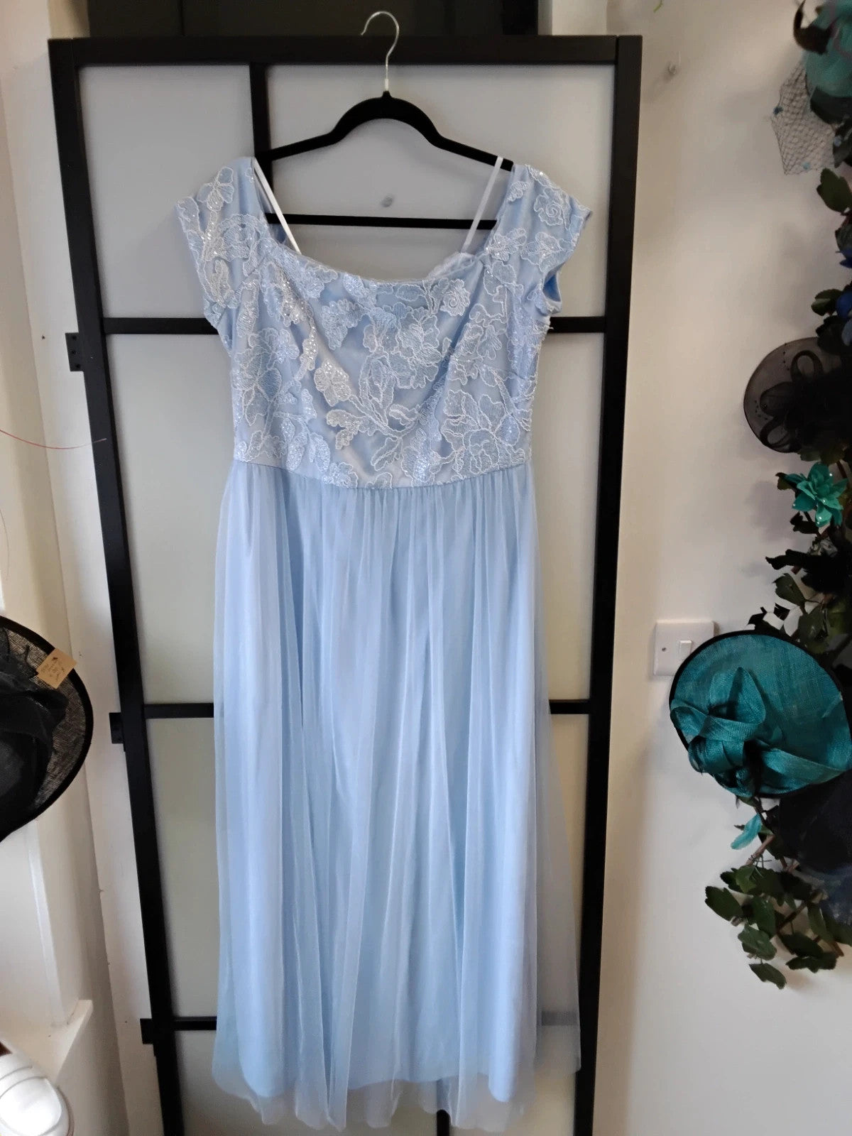 Coast Dress Light Blue Sz 18 10205SHO