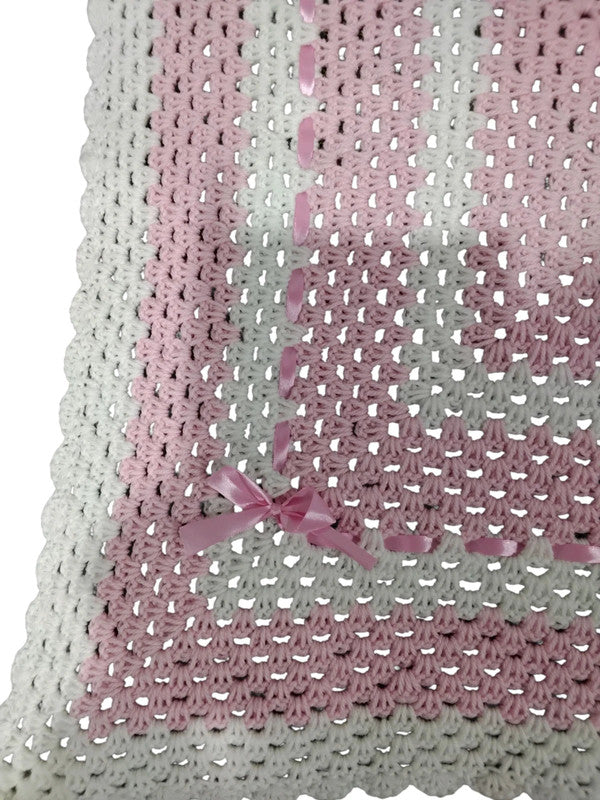 6674 handmade baby blanket