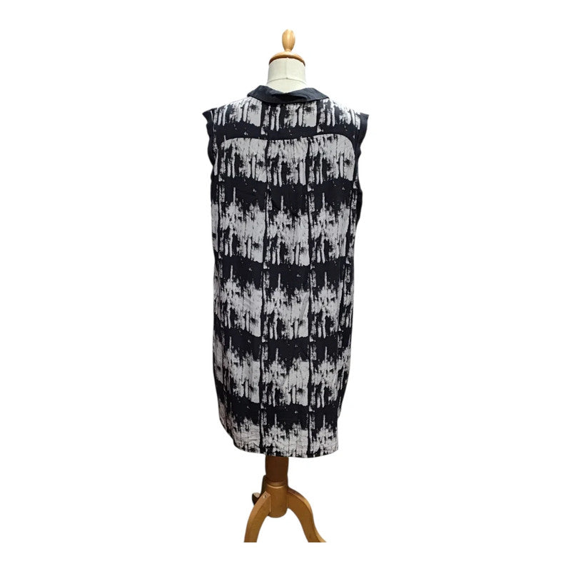 6718 Paraphrase Black taupe dress