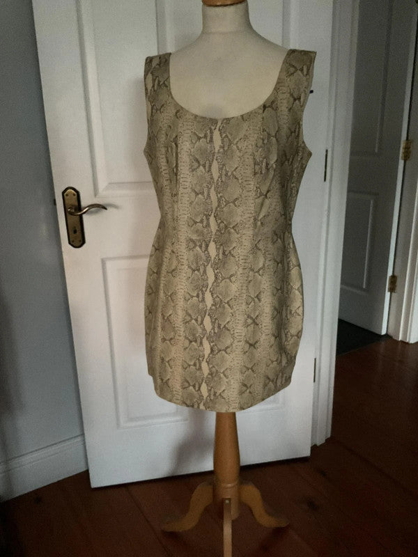 6722 Exklusive Line Leather Snakeskin Dress
