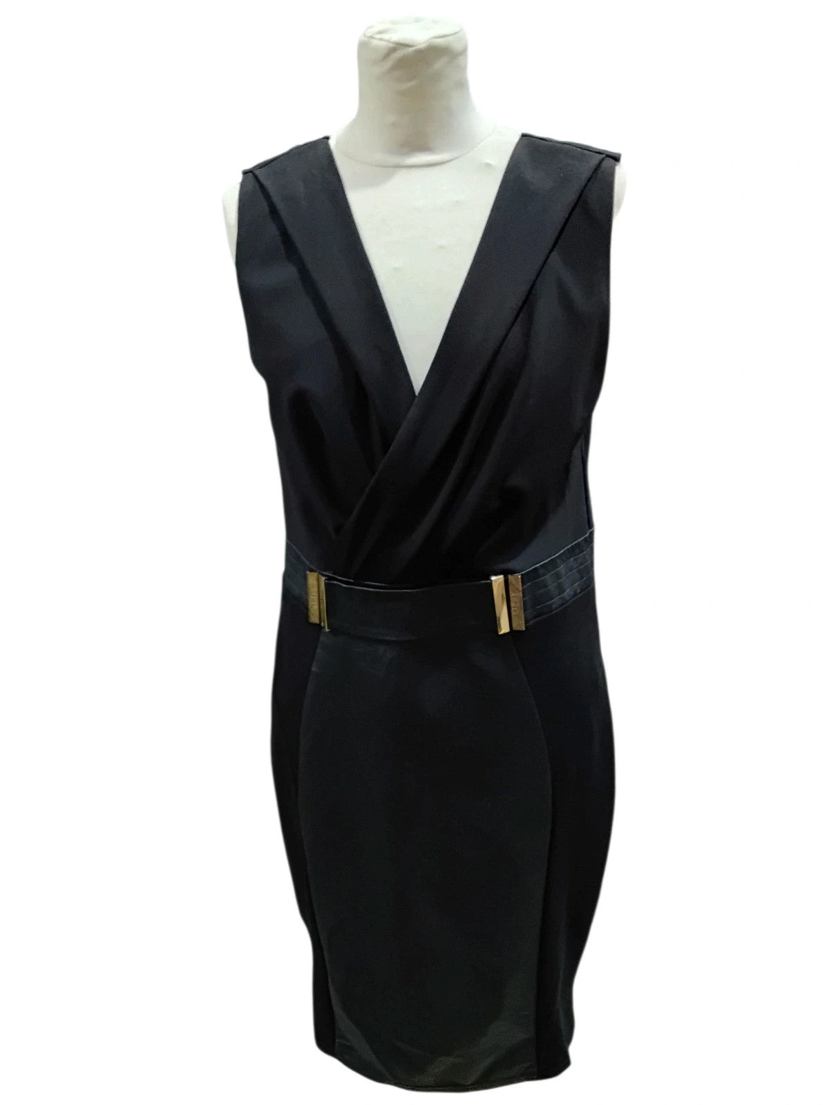 6753 Lipsy London dress