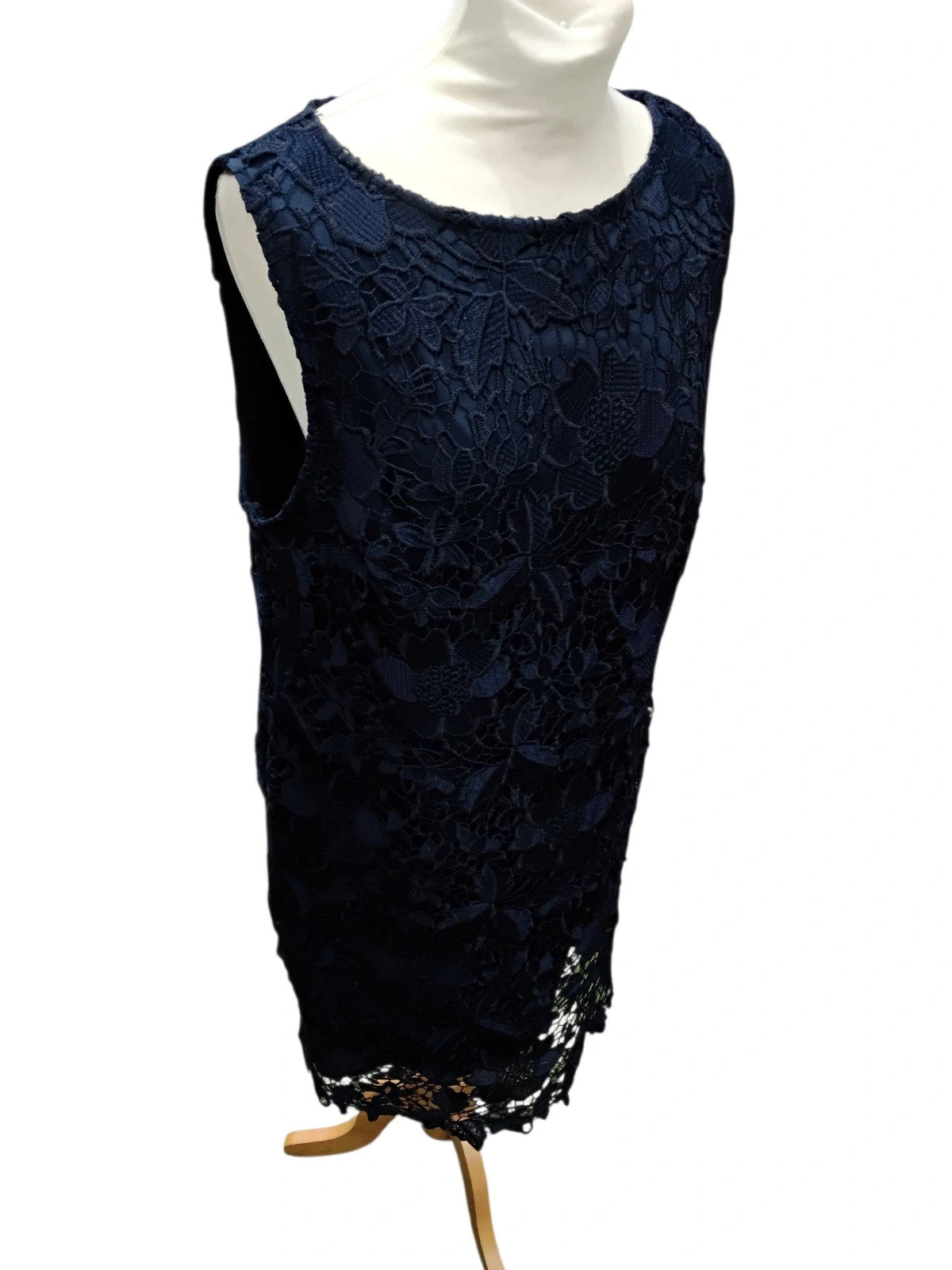 3737 Navy Lace Midi Dress #Wallis
