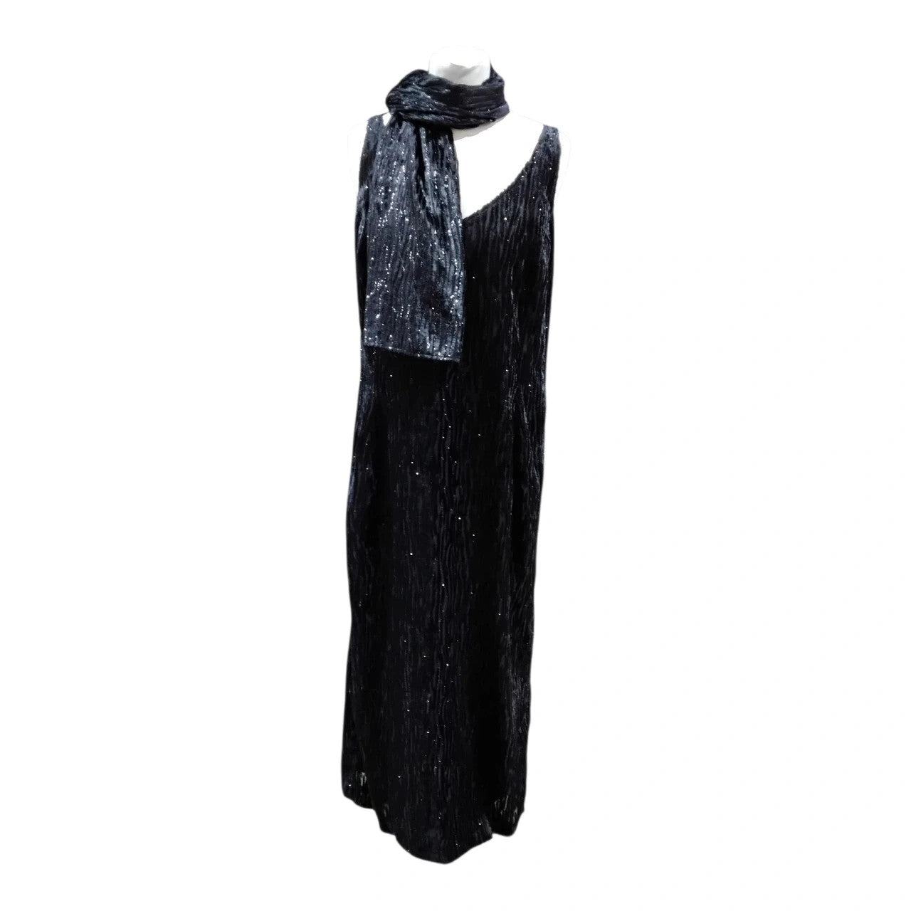 2060 Regine black long dress with scarf