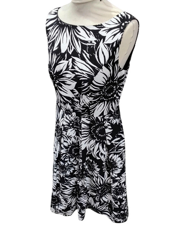 3709 Black & White Floral Midi Dress #Debut