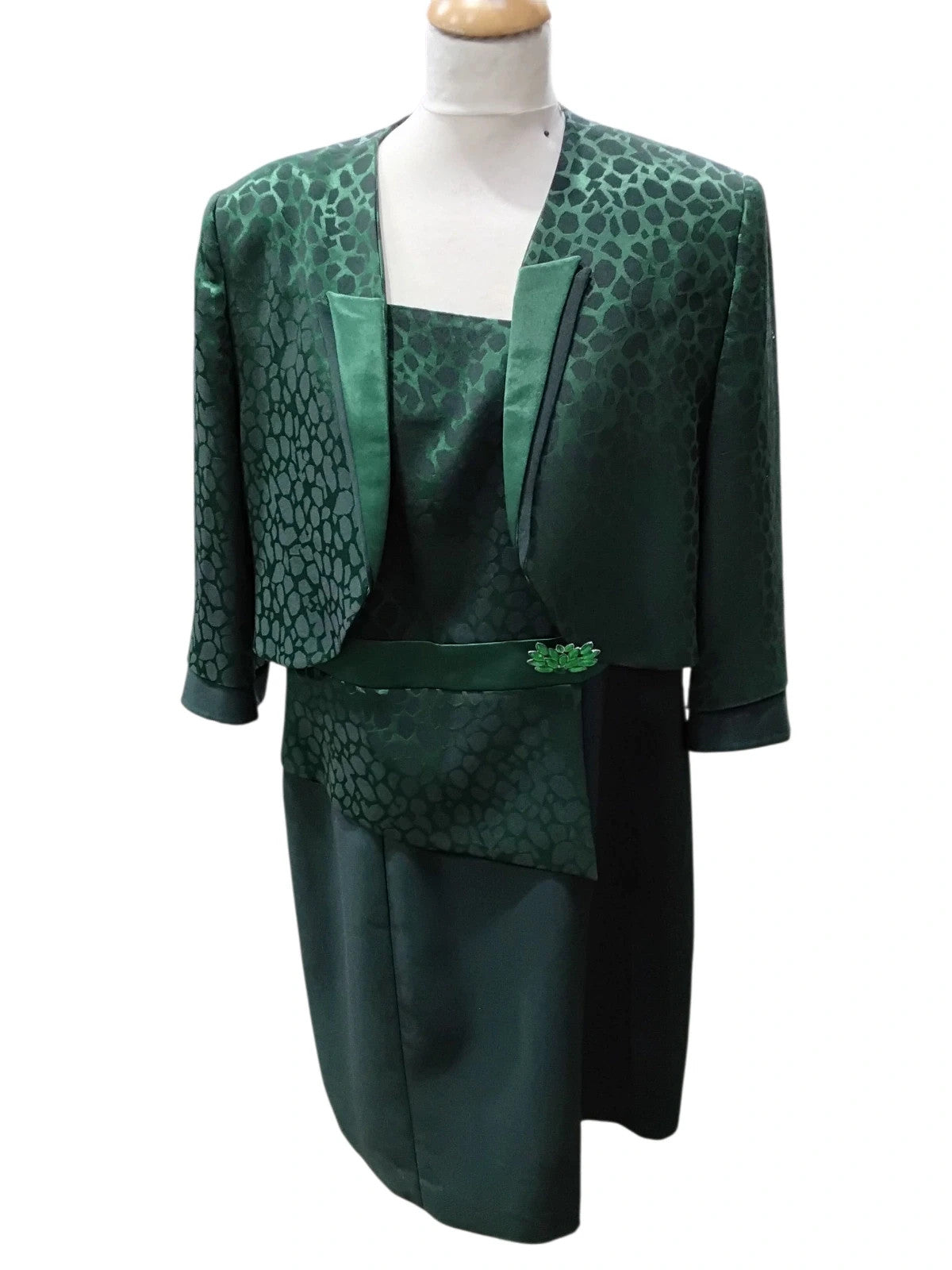 7466 Wish mother of the bride green dress and blazer