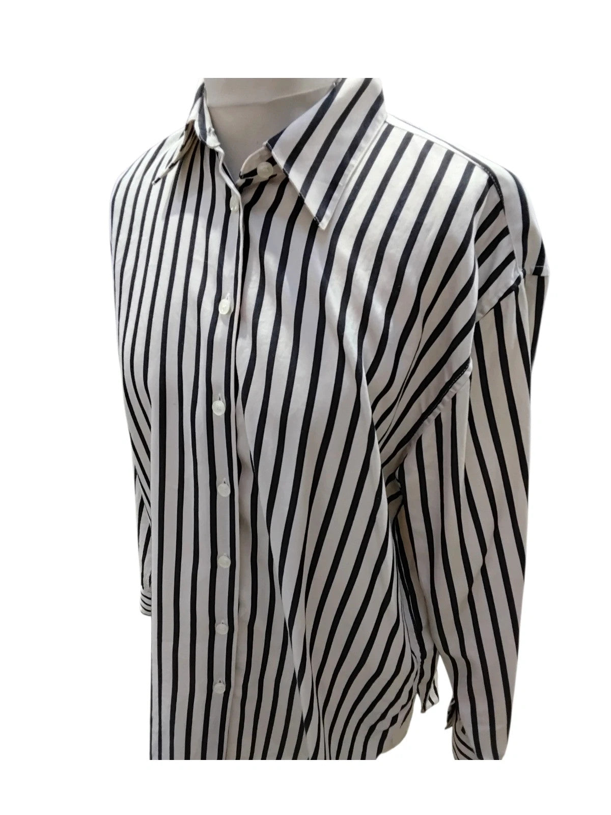 7510 Zara black and cream striped blouse