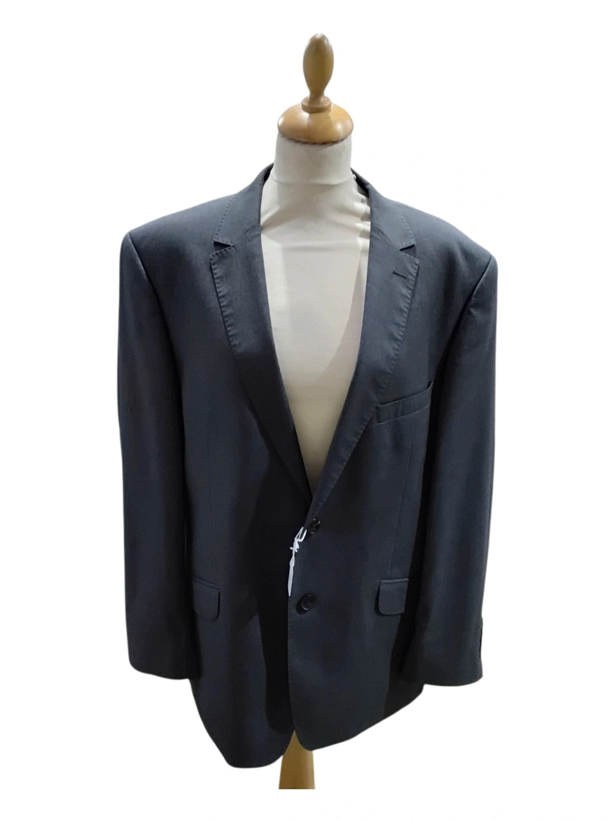 7483 Remus Uono two-piece men's grey suit