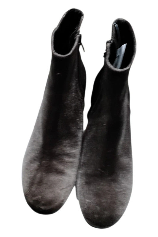 7528 H&M Brown Velvet boots