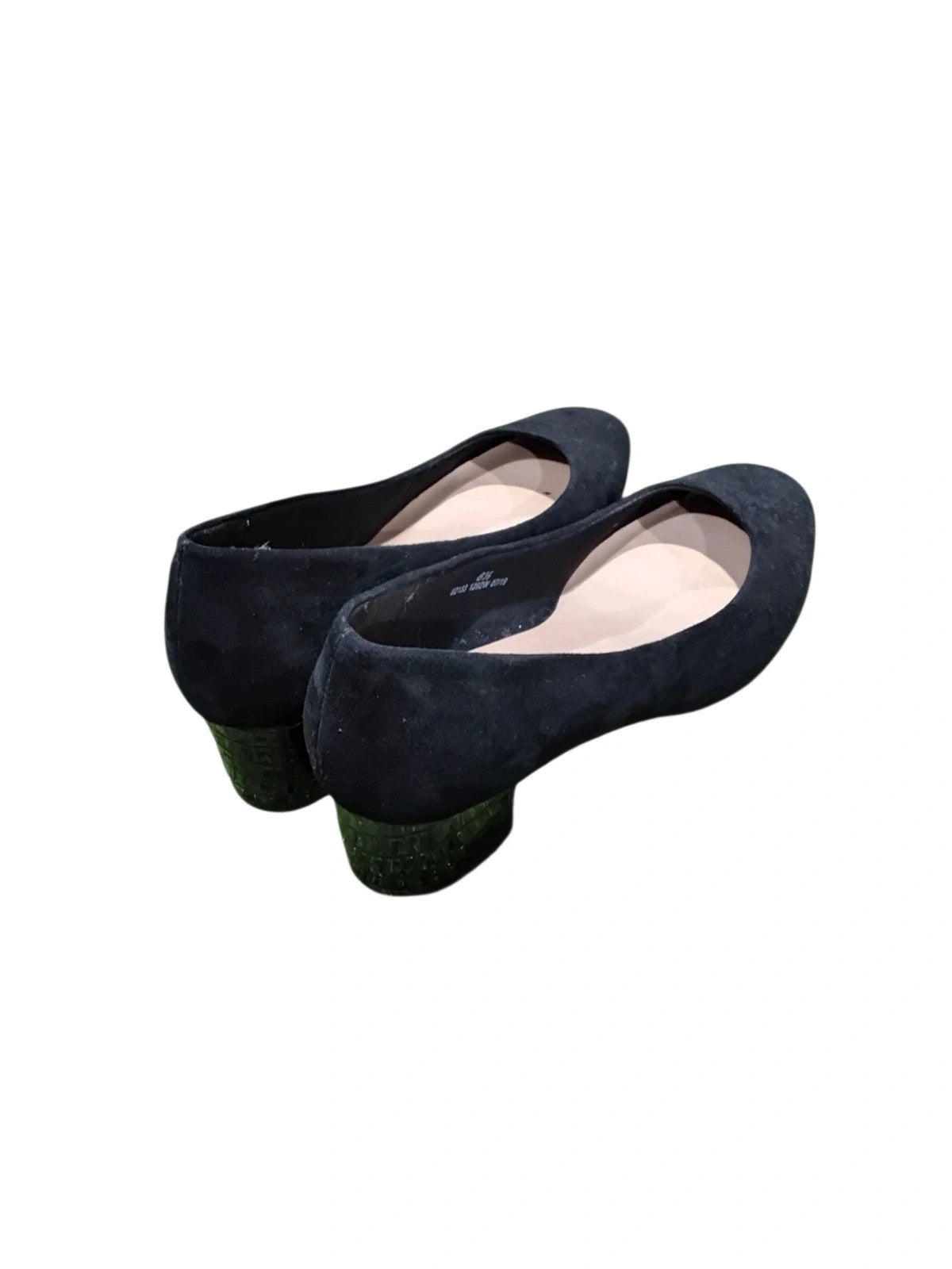 7616 M&S black heels