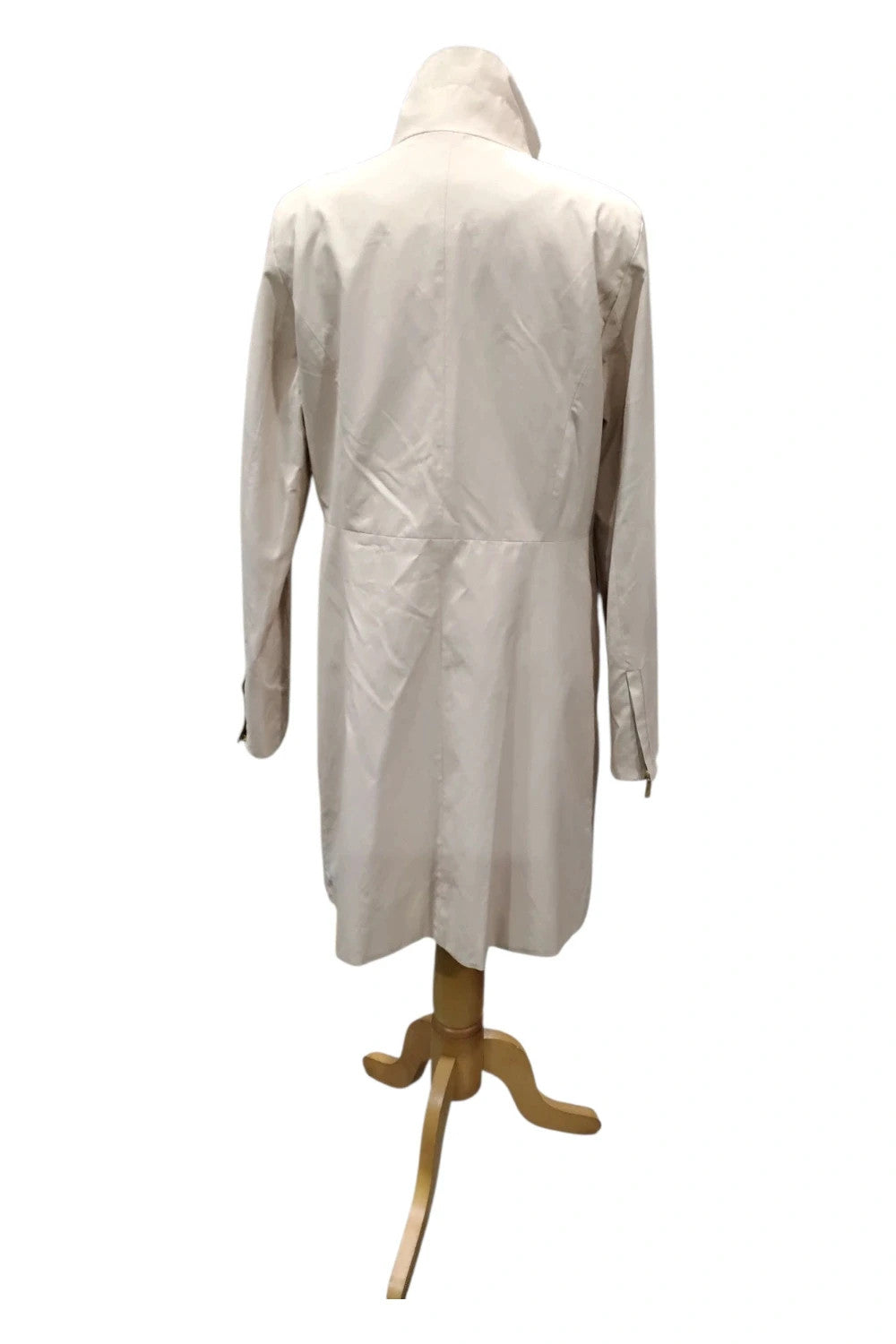 7643 Part Two Tan trench coat