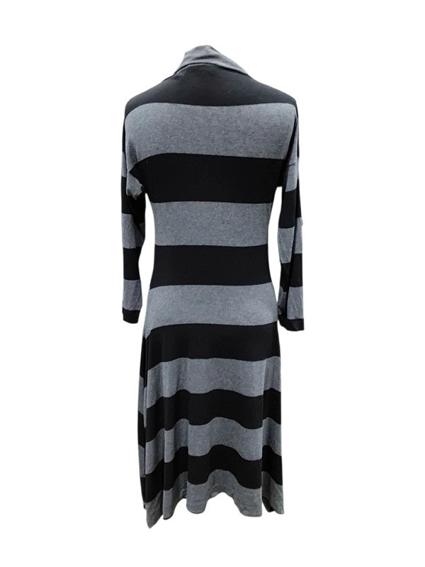 7710 Masai grey and black dress
