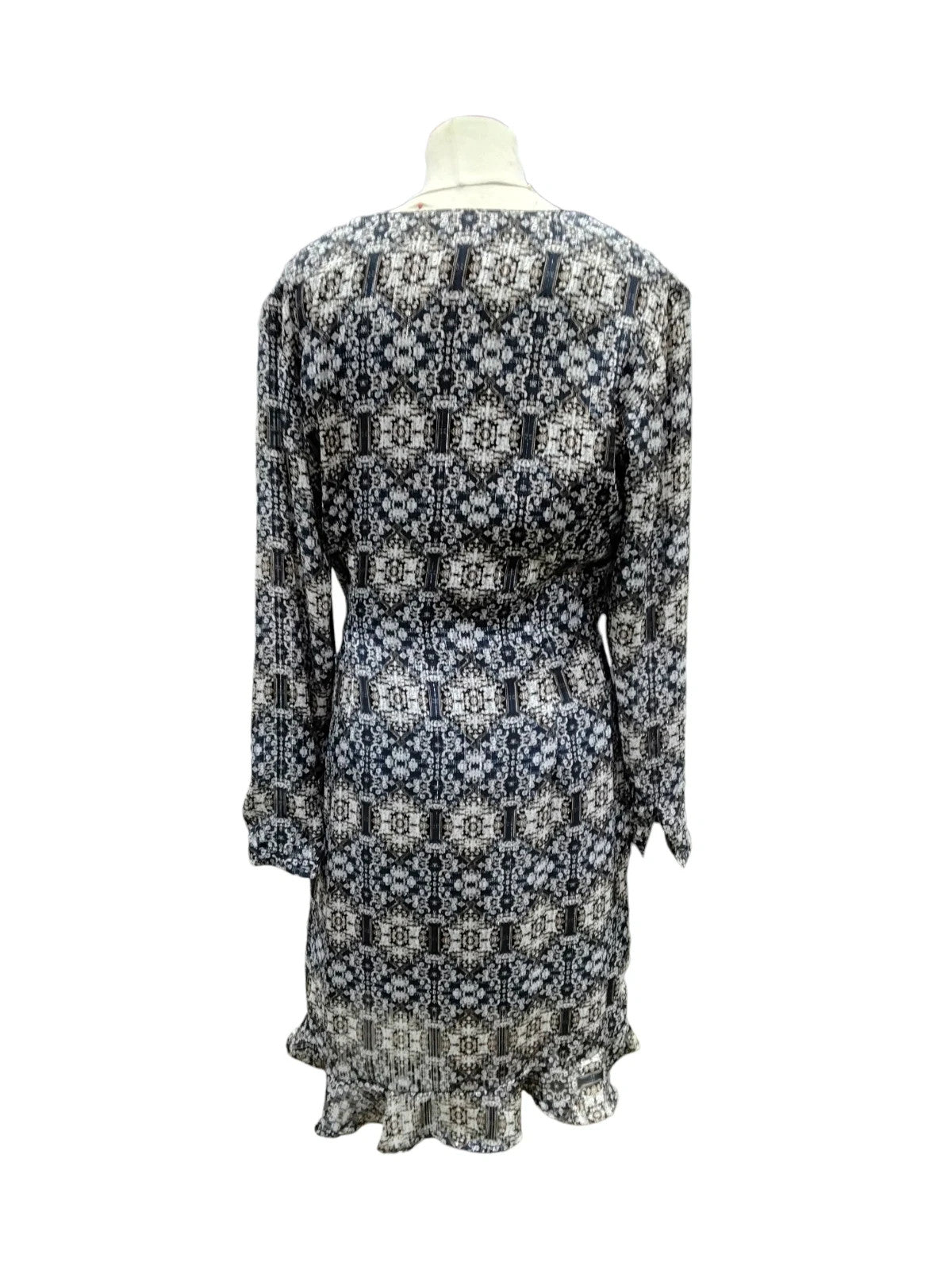 7692 Yest navy dress