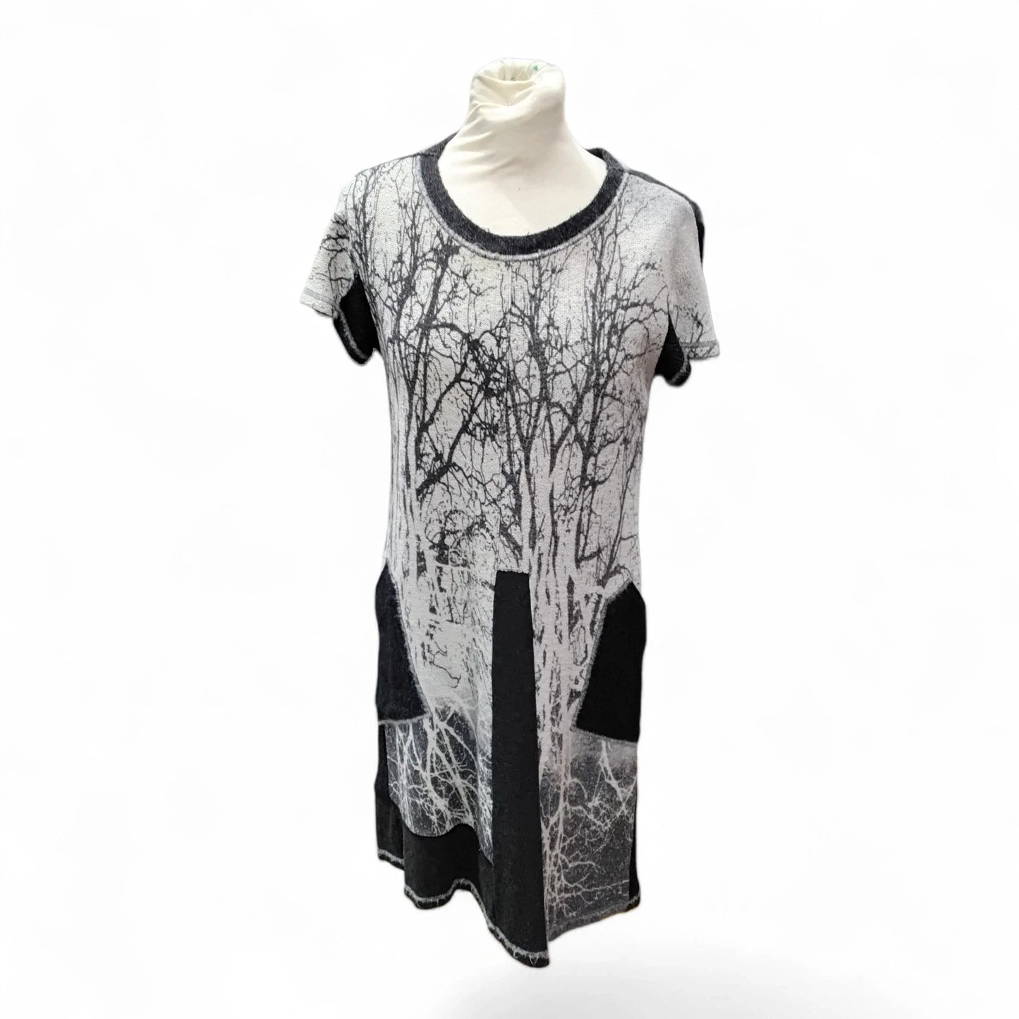 7793 Kali Orea dress