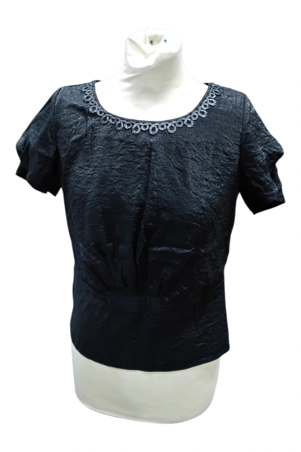 7842 Quin Donnelly texture black top