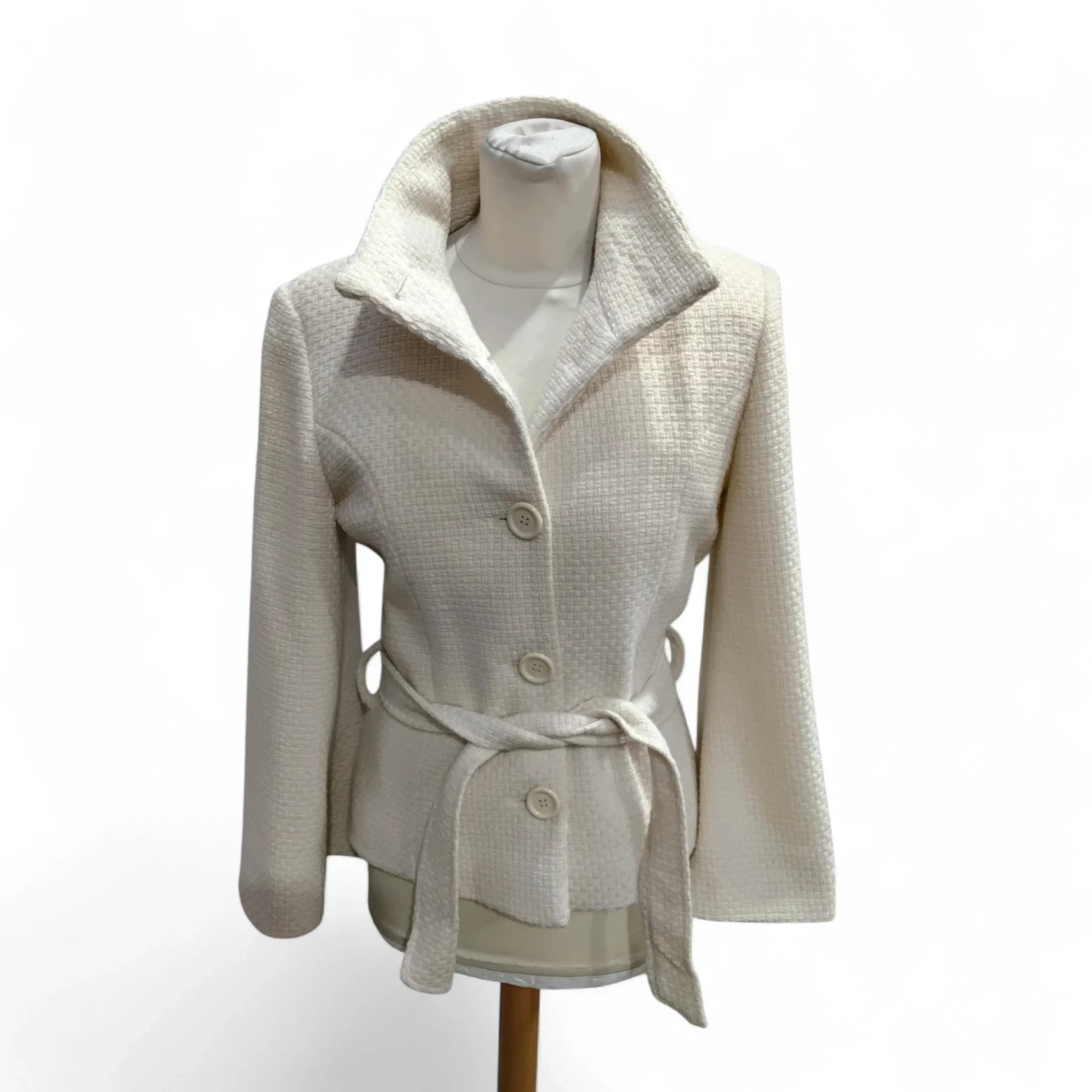 7961 Cilla over coat