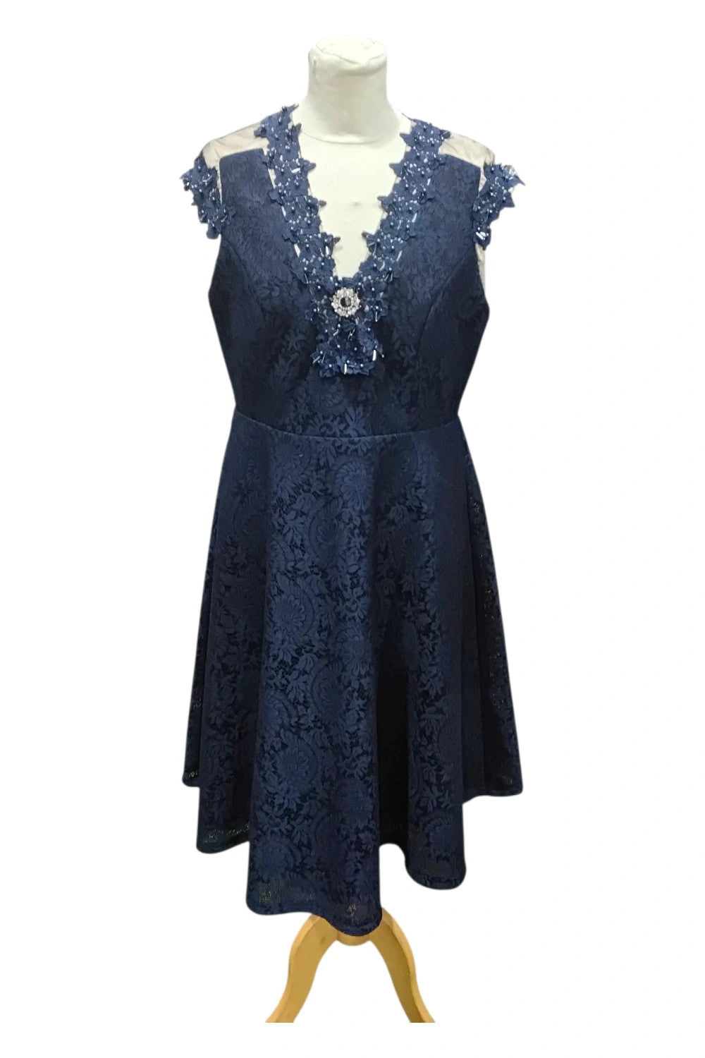 8087 Amber lace s/s navy dress