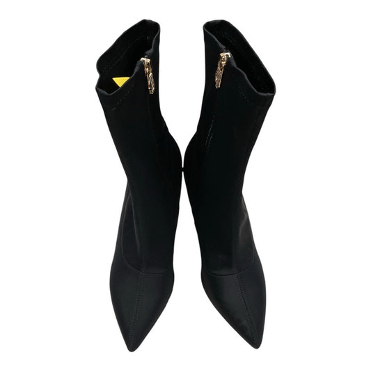8388 Boots Gold