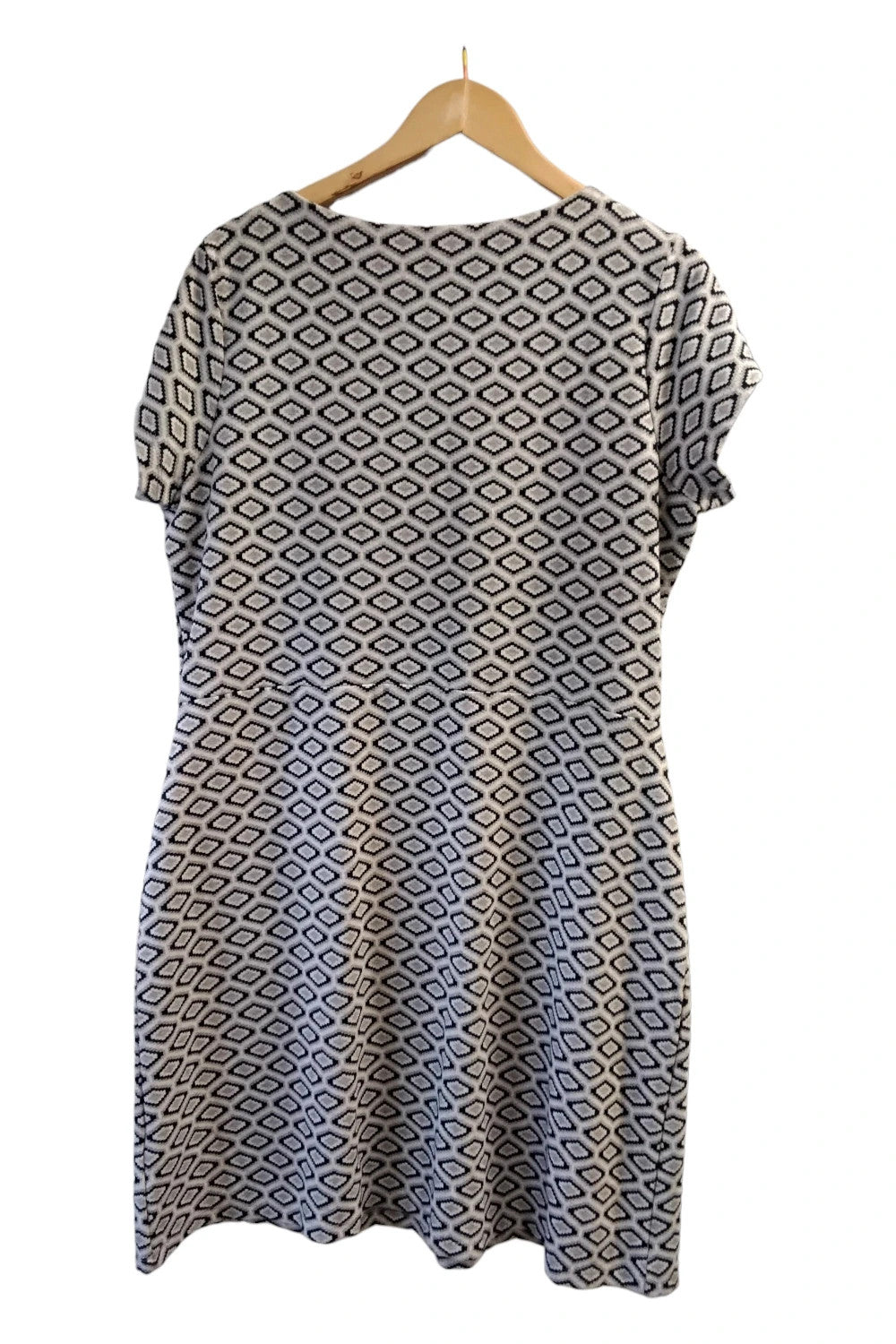 8660 Next gray and navy patterned dress with short sleeves