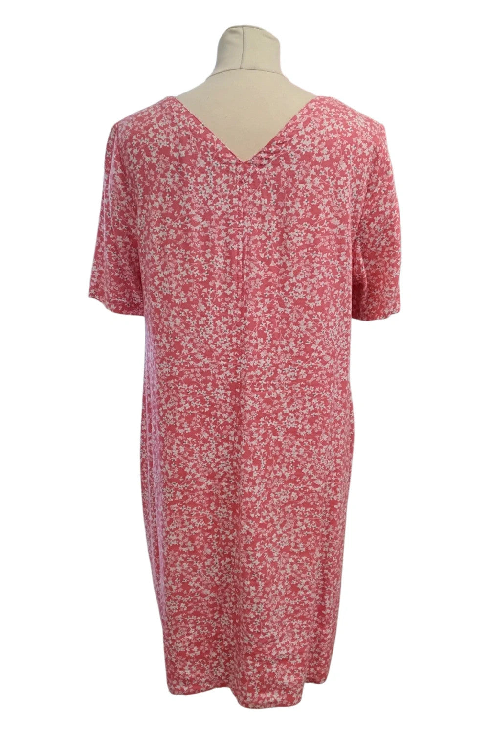 8689 M&S Red White Floral Dress