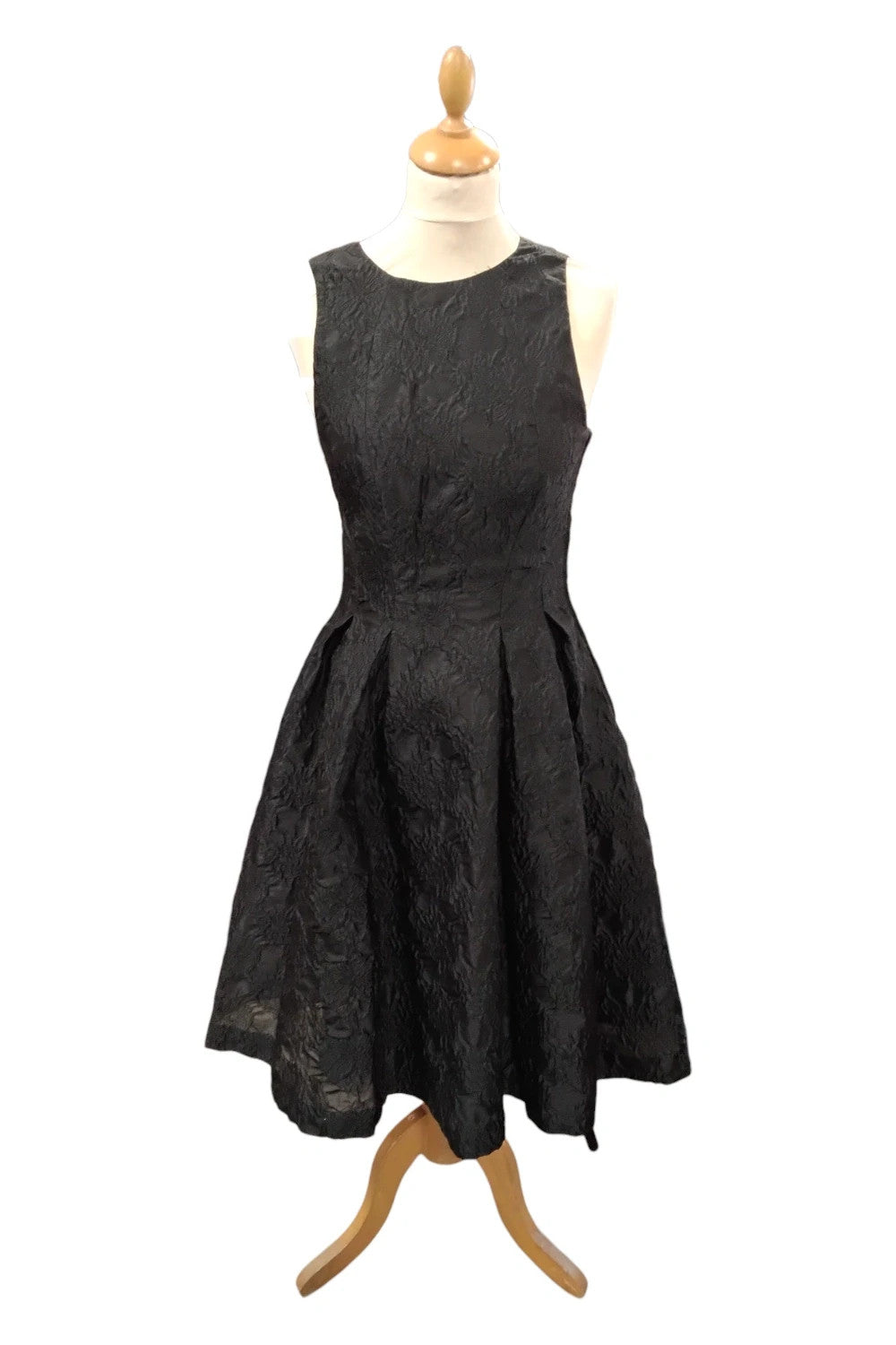 8884KD H&M Black Cutout Back Dress