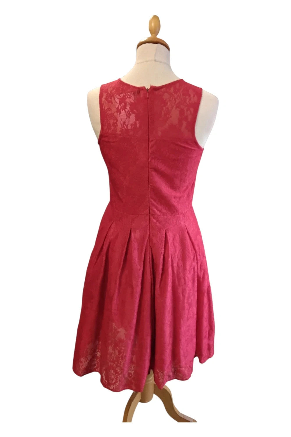 8885 Mystify red lace dress fit and flare