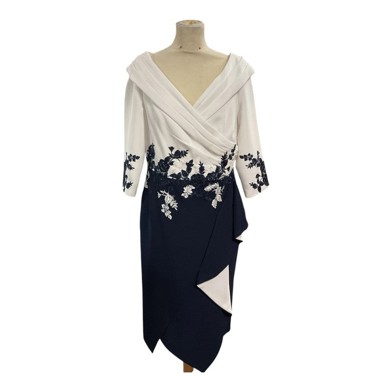 8893 Dress Veni Infantino