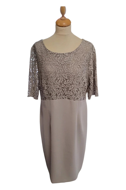 8785MG Jagues Vert Lace Top Grey Dress size-18