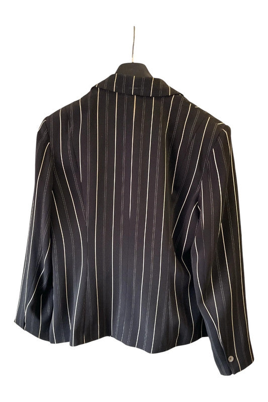 SJ collection 2pc. suit black and white size 18 9495CG