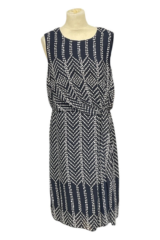 Dress Navy and White Sz 14 9550VAI
