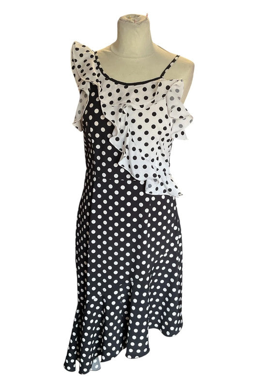 PrettyLittleThing dress black and white Size 10 8193NN