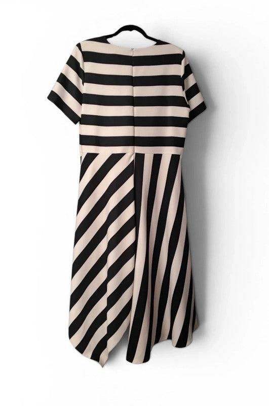 Coco Doll Dress navy and cream striped short sleeve Sz 18 9622RAC