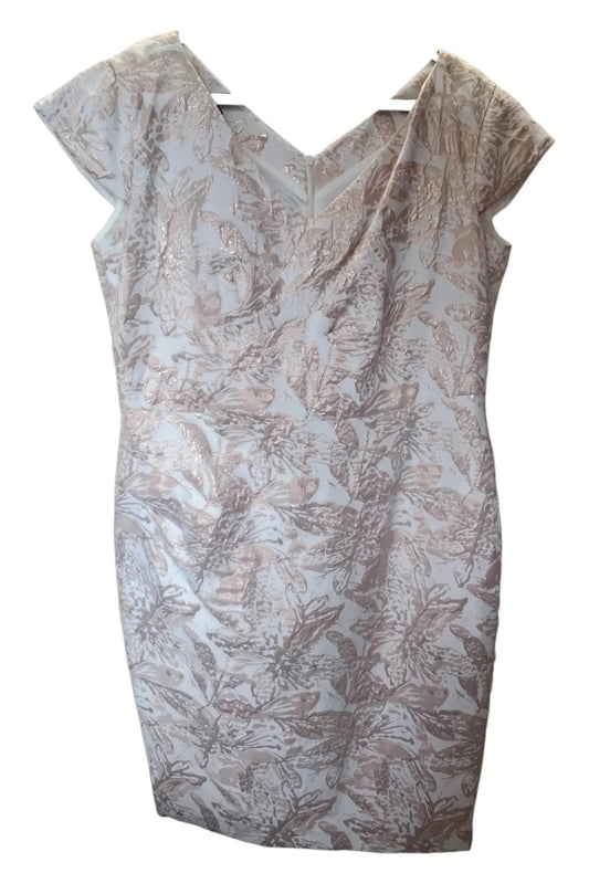 Ella Boo dress cream and gold Size 18 10169MG