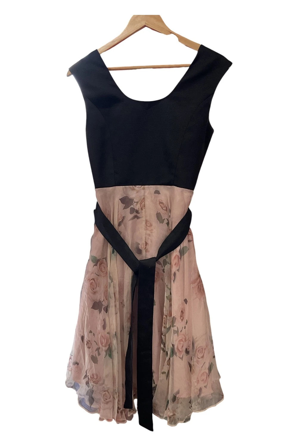 Almost Famous black and multi dress, size 8, 10004ANN