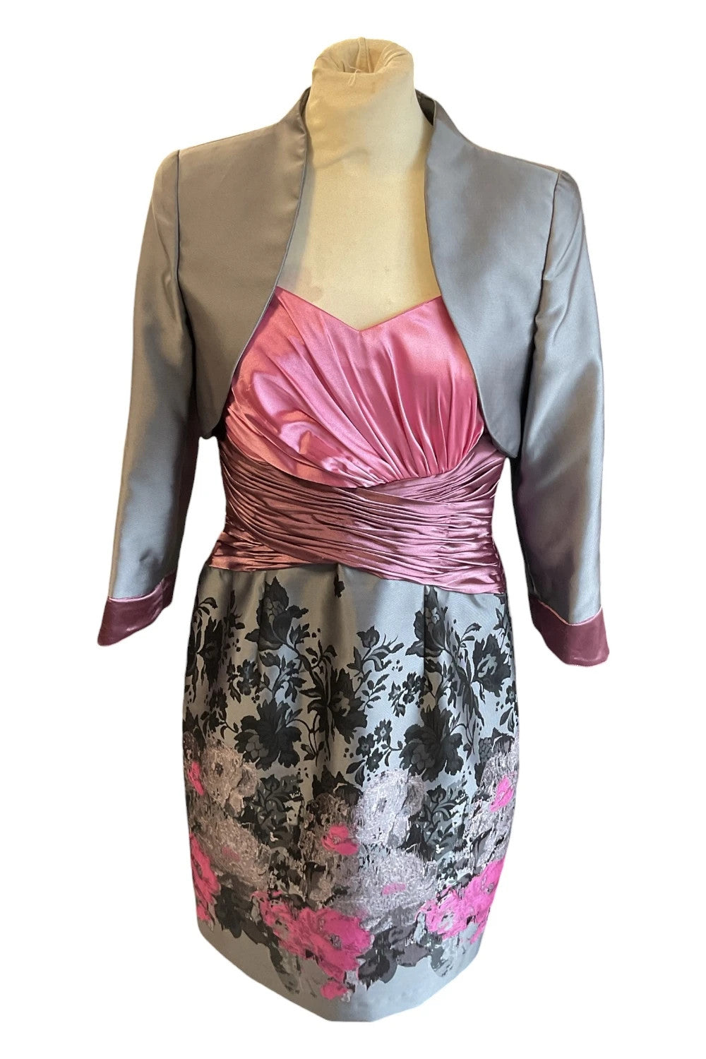 Zeila 2 piece jacket and dress size-42 10277NIA