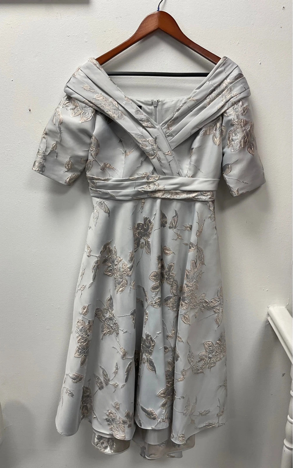 Ispirato MOB Dress silver +gold size- 14 10848MBY