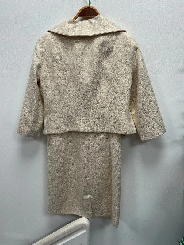 MOB Kay C Design Two pc suit size-10 1310CDC