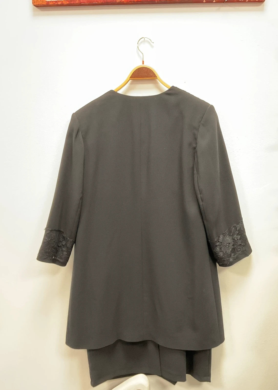 Gerard Two pieces suit black size-16  3978