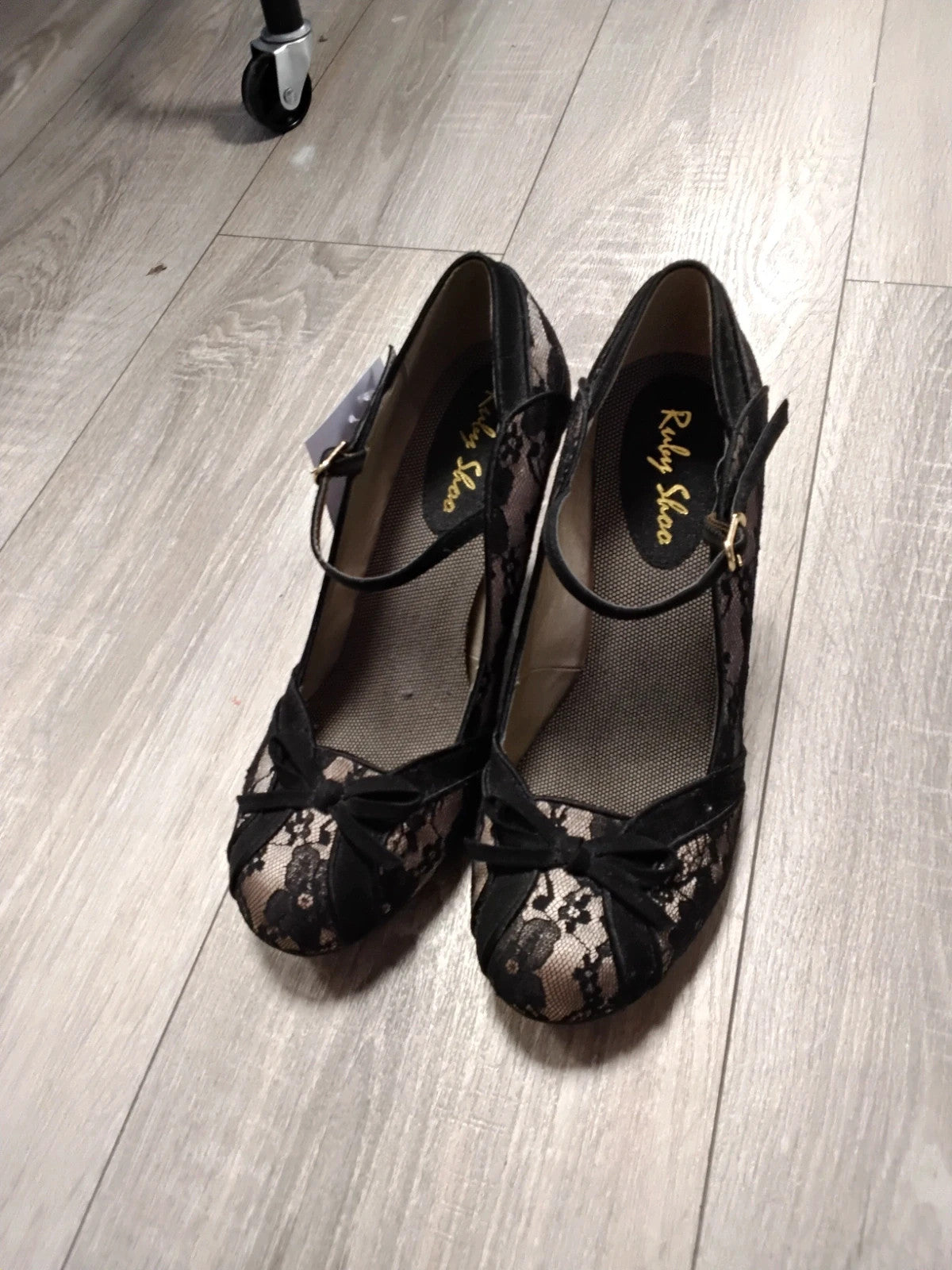 Ruby Shoo Shoes Black&Beige Sz-7 10915JSC