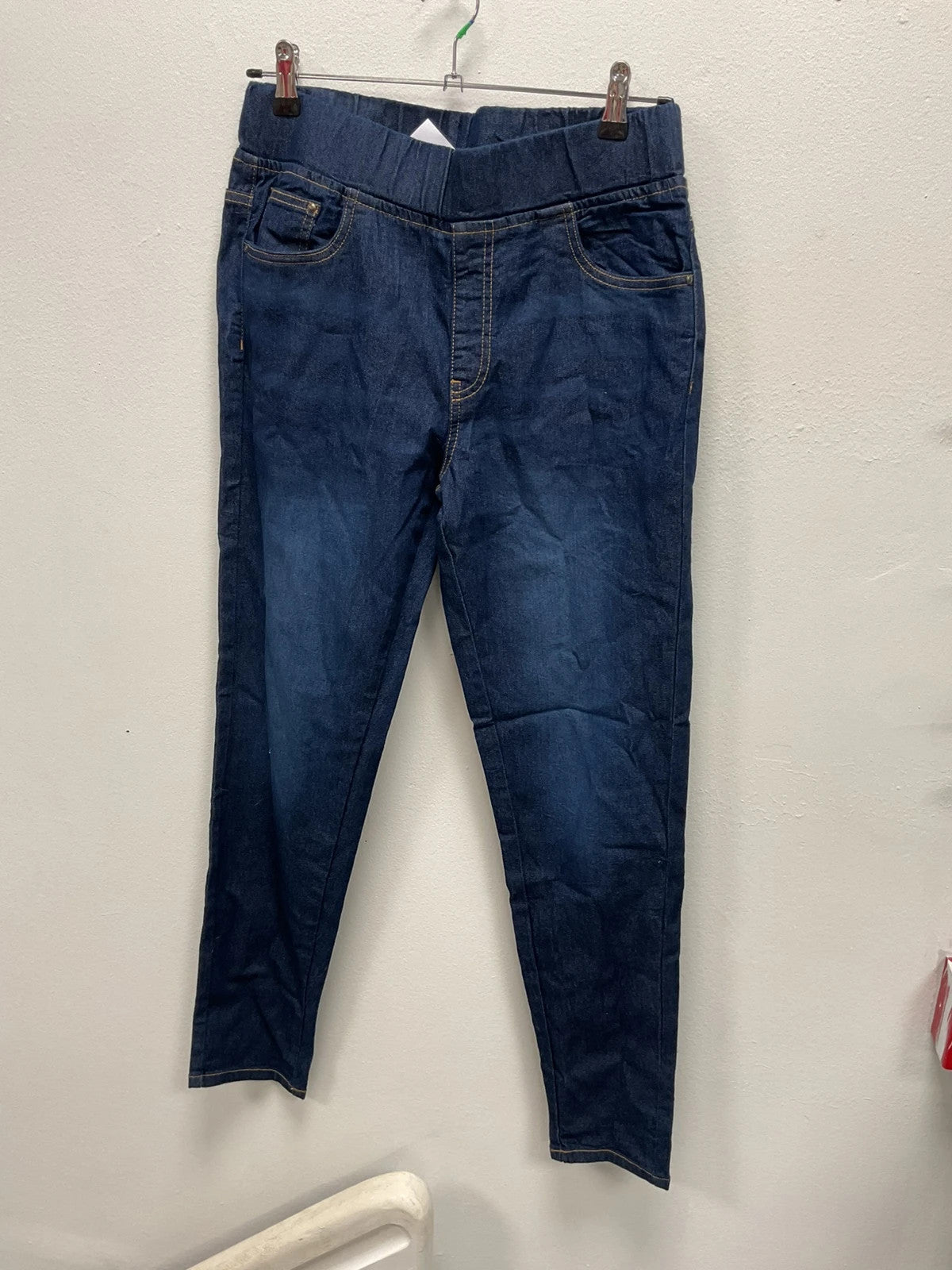 The Casual Company BNWT Denim jeans  size-M 10913JSC