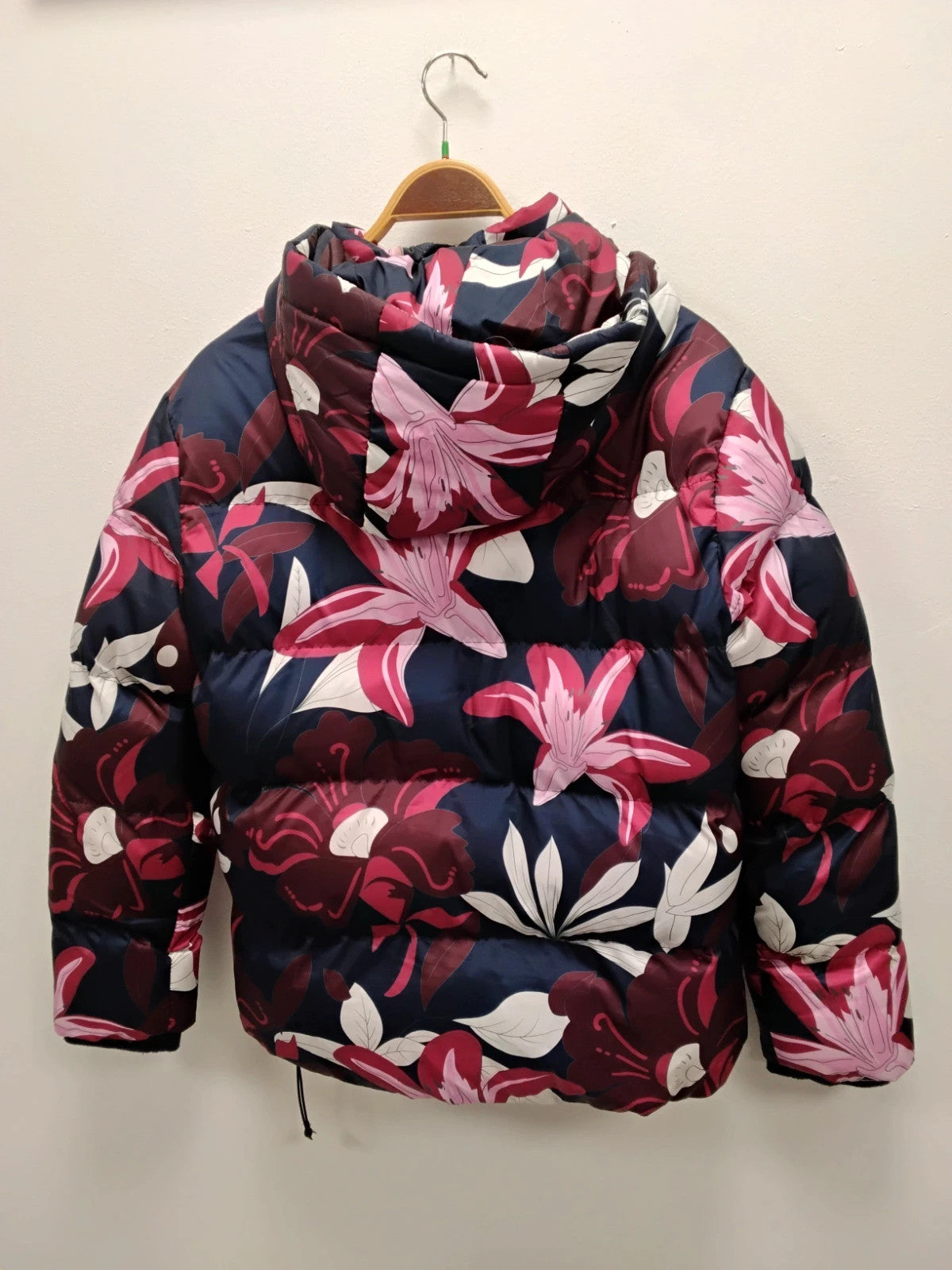 Kelly&Grace Puffer Coat Navy Print Sz-M 11012JC