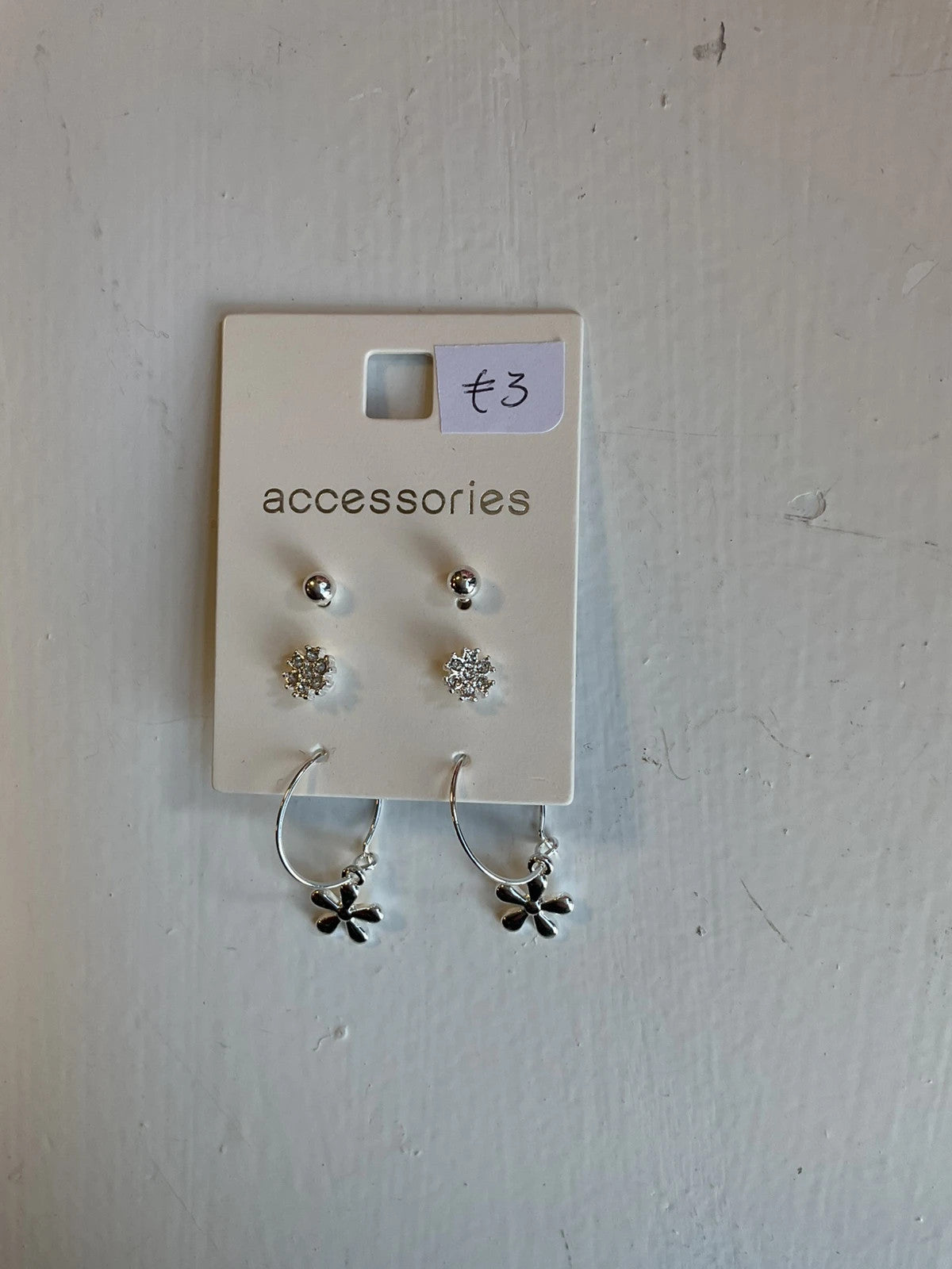BNWT Accessories Earrings silver