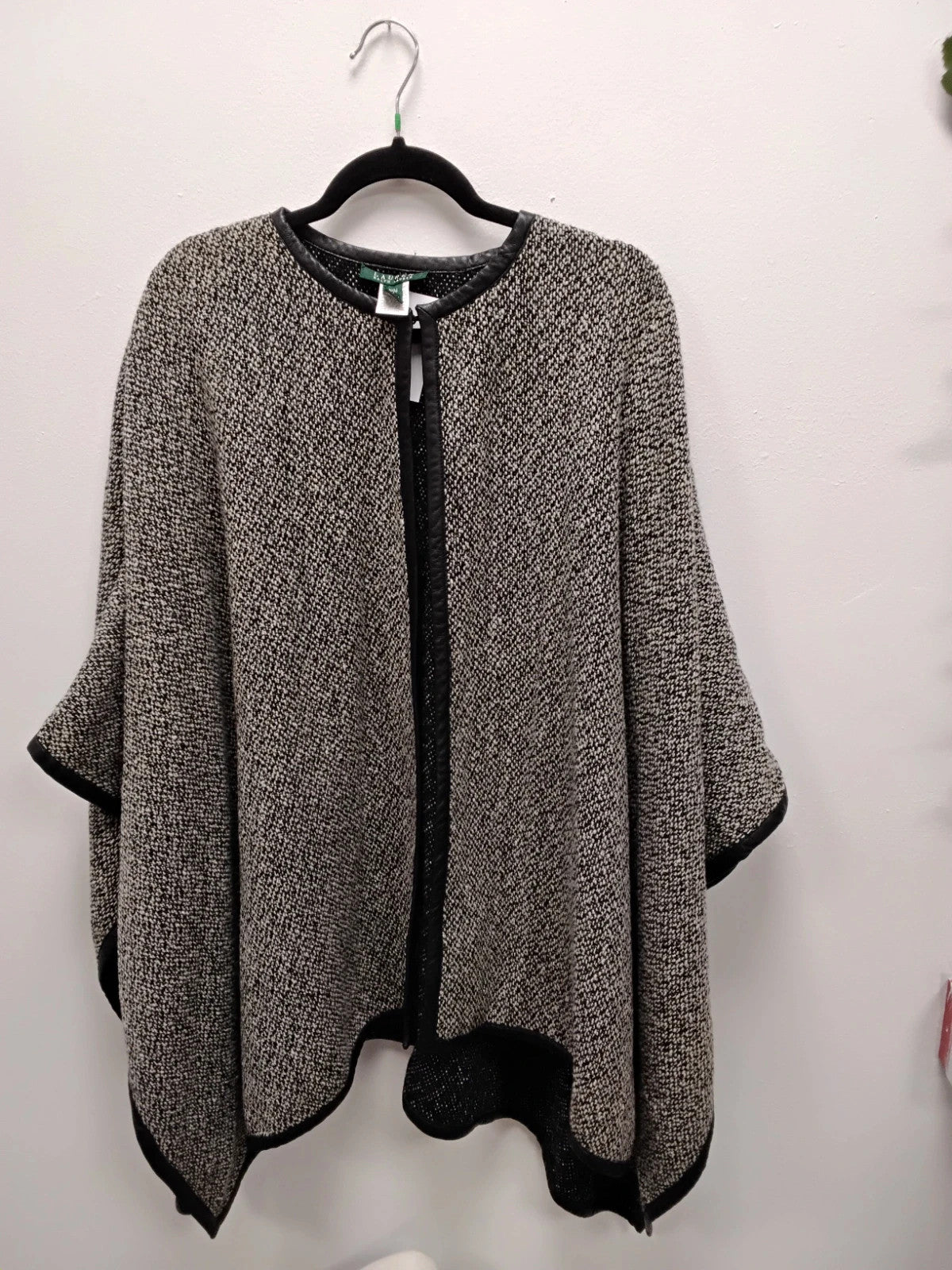 Ralf Lauren Cape/Wrape Grey Sz-s/m 10934