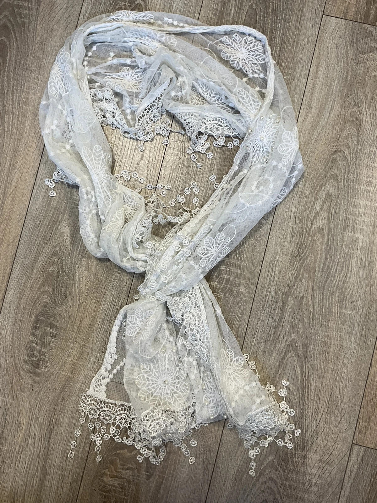 Kelly Craig Scarf White  11073JC