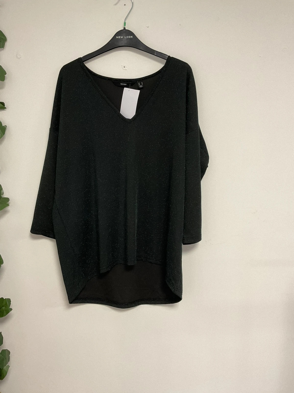 Vero Moda Top Black&green  size-M 11042CDC