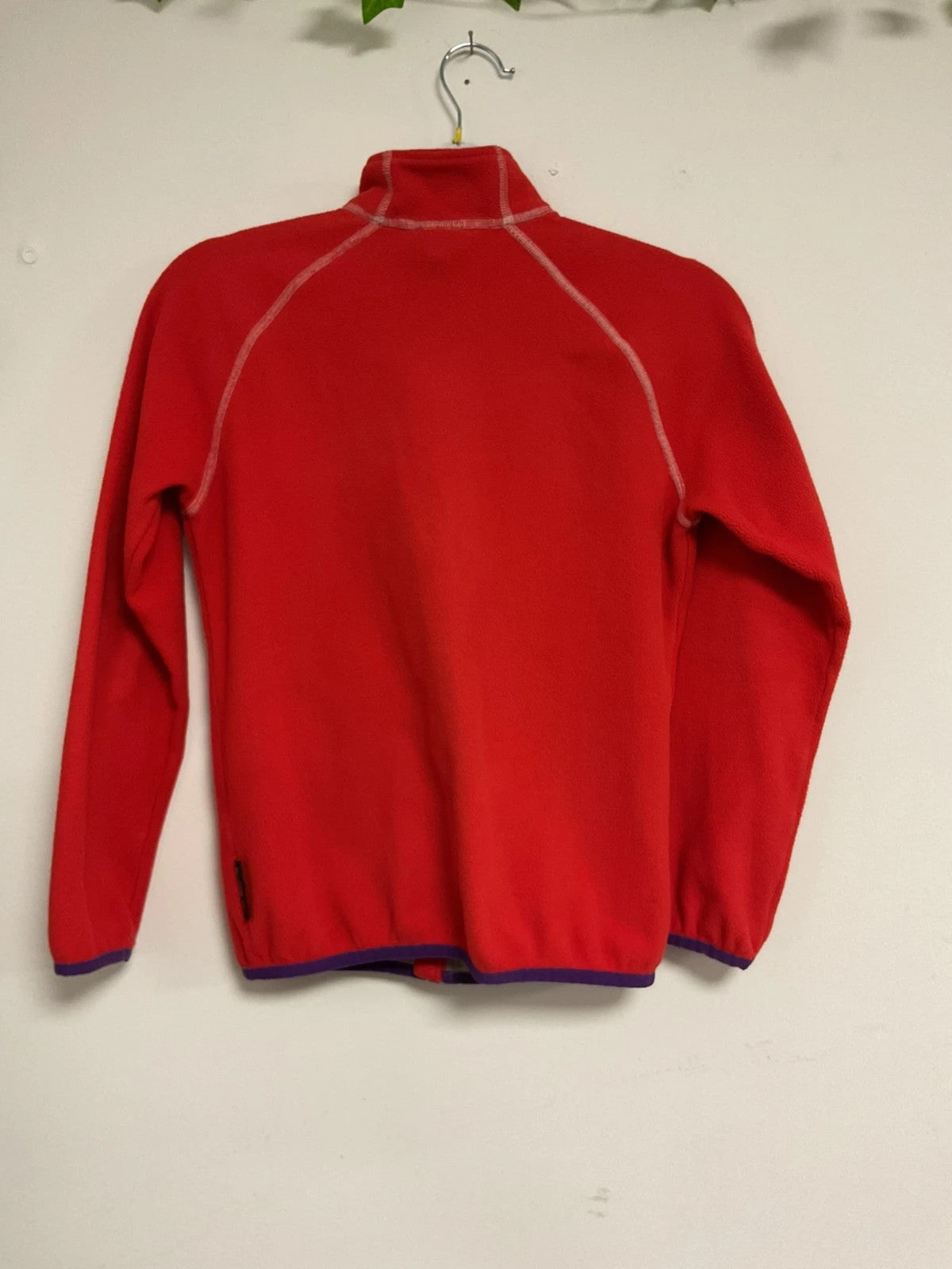 The North Face fleece red size-10/12 (girls) 9253MF